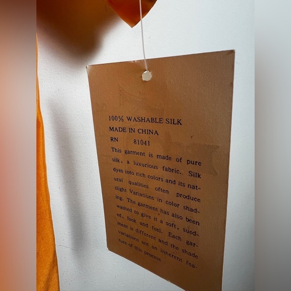 Vintage Sheba Orange Women's Blouse NWT Washable Silk - Picture 4 of 6